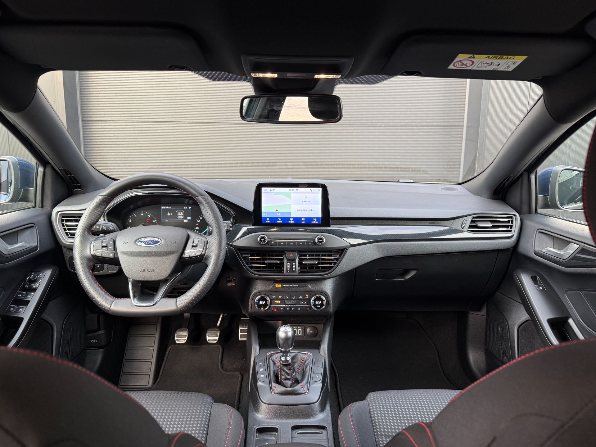 Ford Focus  Turnier 1.0 EcoBoost ST-LINE