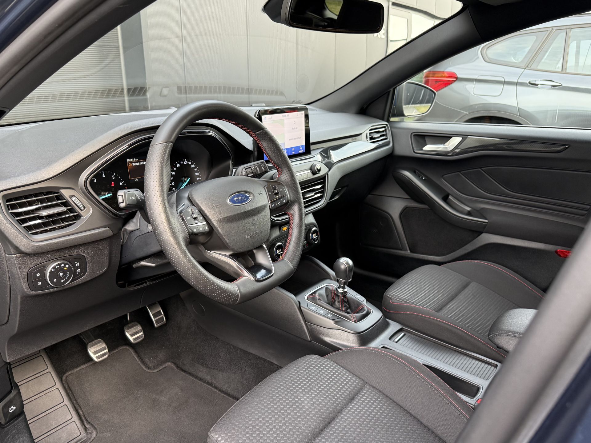 Ford Focus  Turnier 1.0 EcoBoost ST-LINE