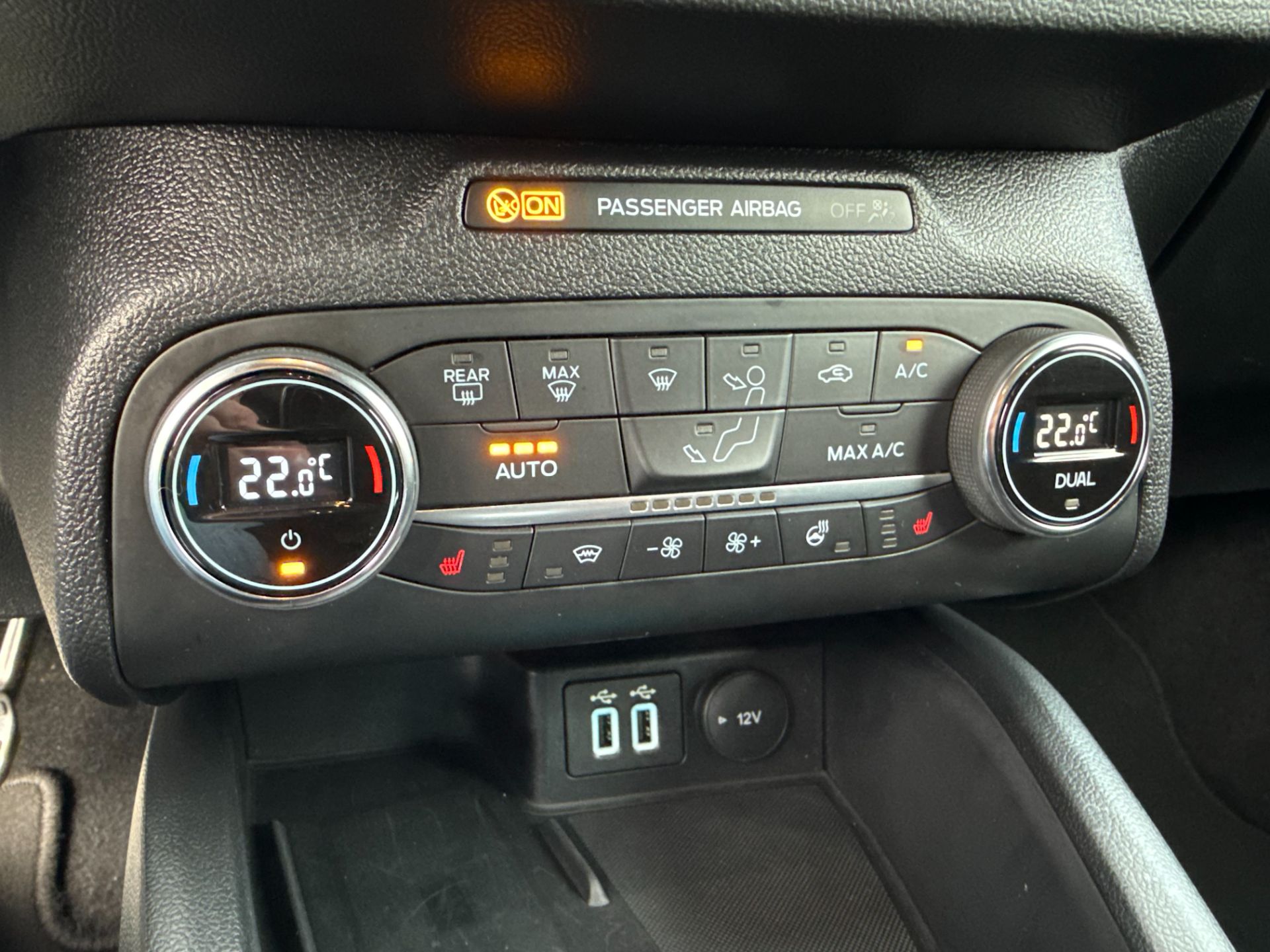 Ford Focus  Turnier 1.0 EcoBoost ST-LINE