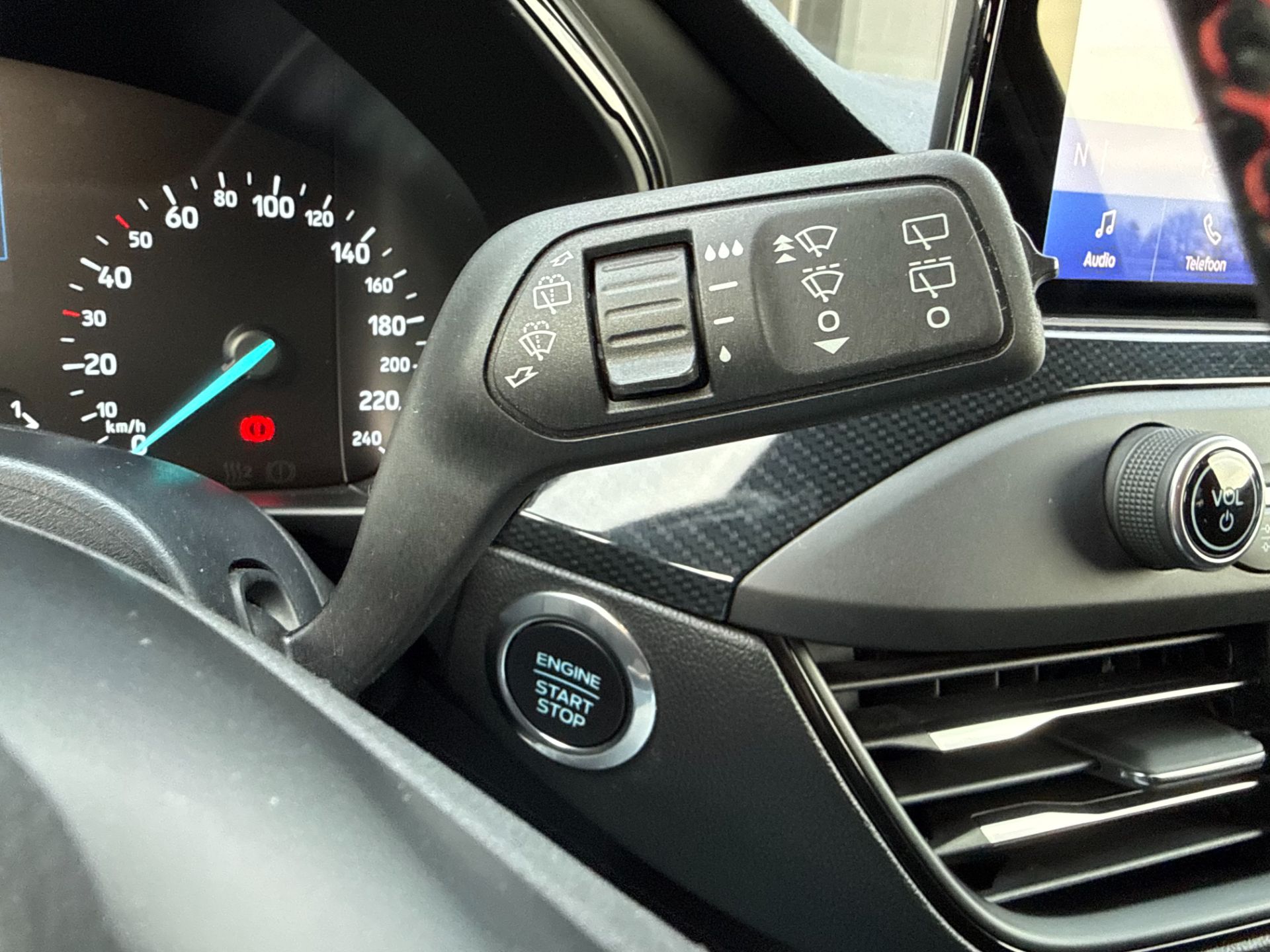 Ford Focus  Turnier 1.0 EcoBoost ST-LINE