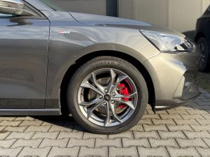 Ford Focus  Turnier 1.0 EcoBoost ST-LINE